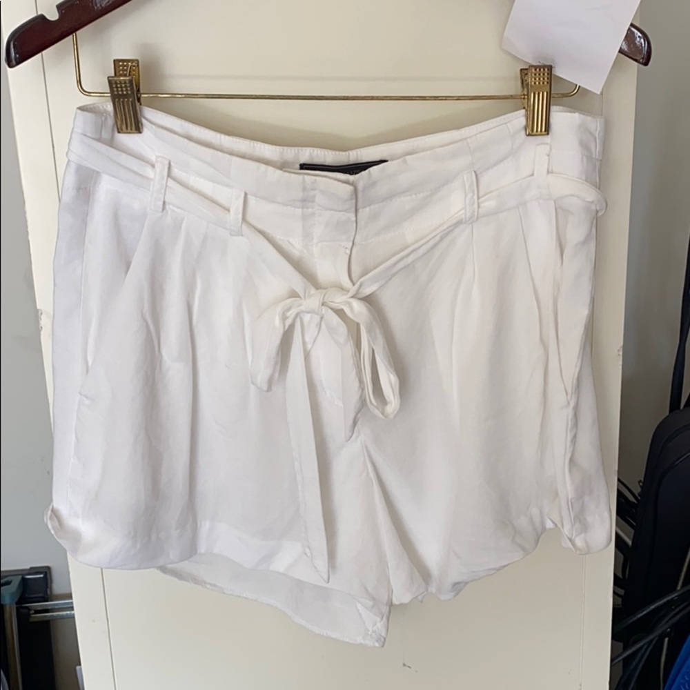 BCBGMaxAzria White Linen Paperbag Shorts
